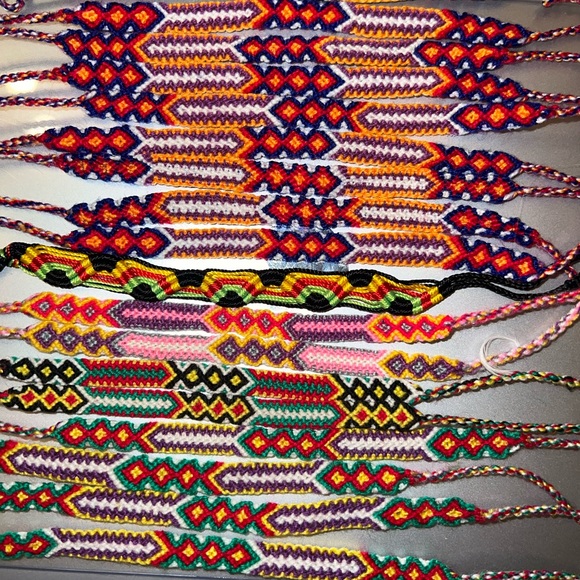 Handmade bracelets - Picture 4 of 5